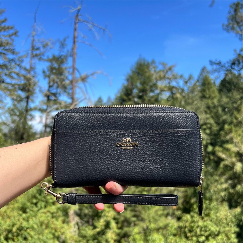 COACH Long Zip-Around Wallet Navy Blue Pebble Leather Wallet Gold Hardware